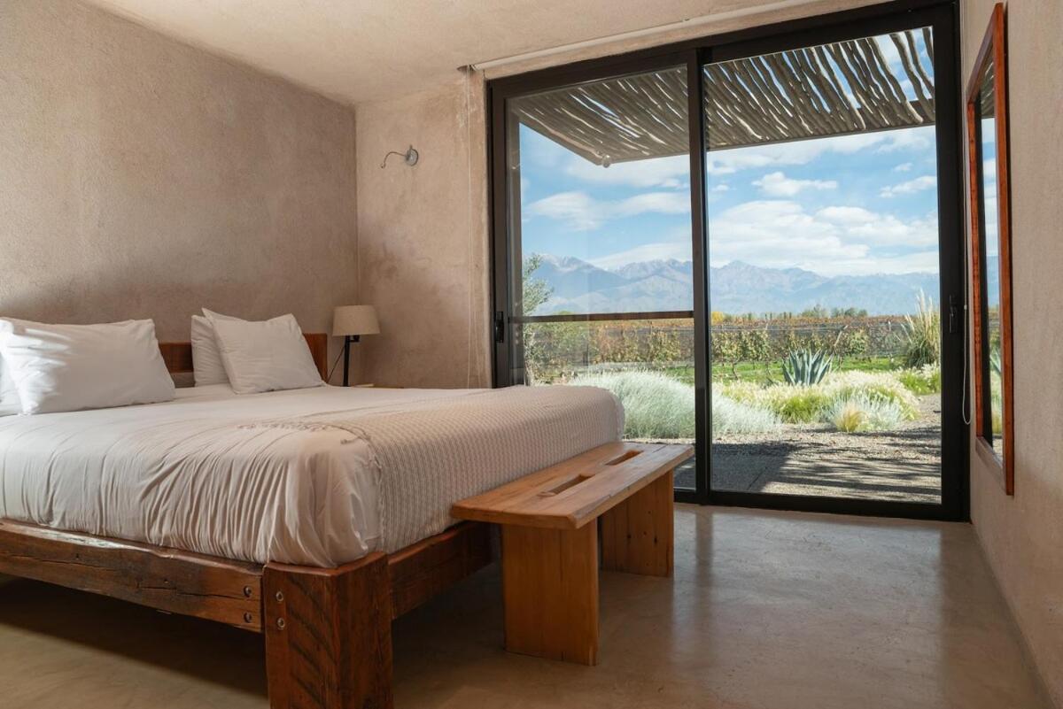 Casa Crux - Bodega Alfa Crux Villa Eugenio Bustos Buitenkant foto