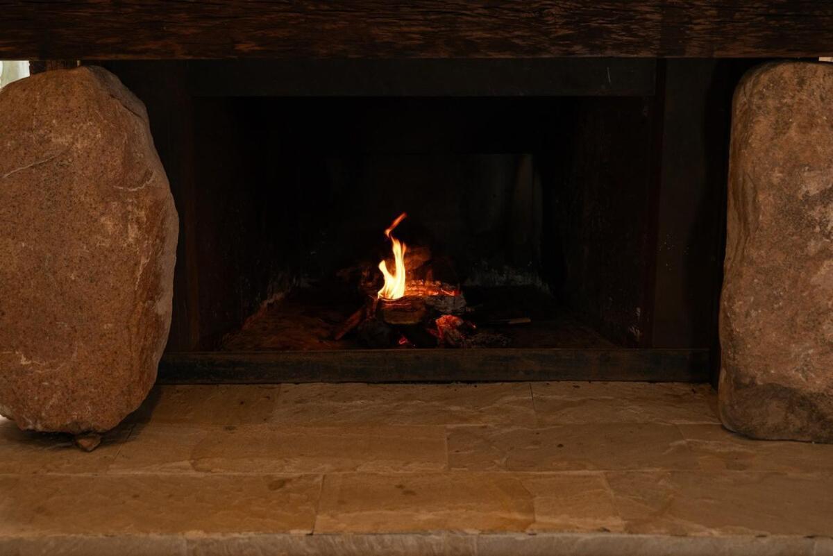 Casa Crux - Bodega Alfa Crux Villa Eugenio Bustos Buitenkant foto