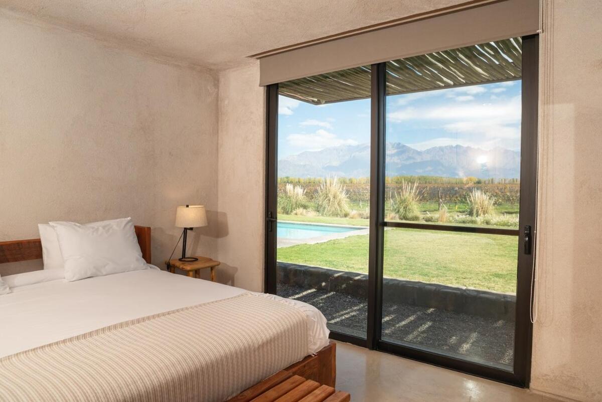 Casa Crux - Bodega Alfa Crux Villa Eugenio Bustos Buitenkant foto