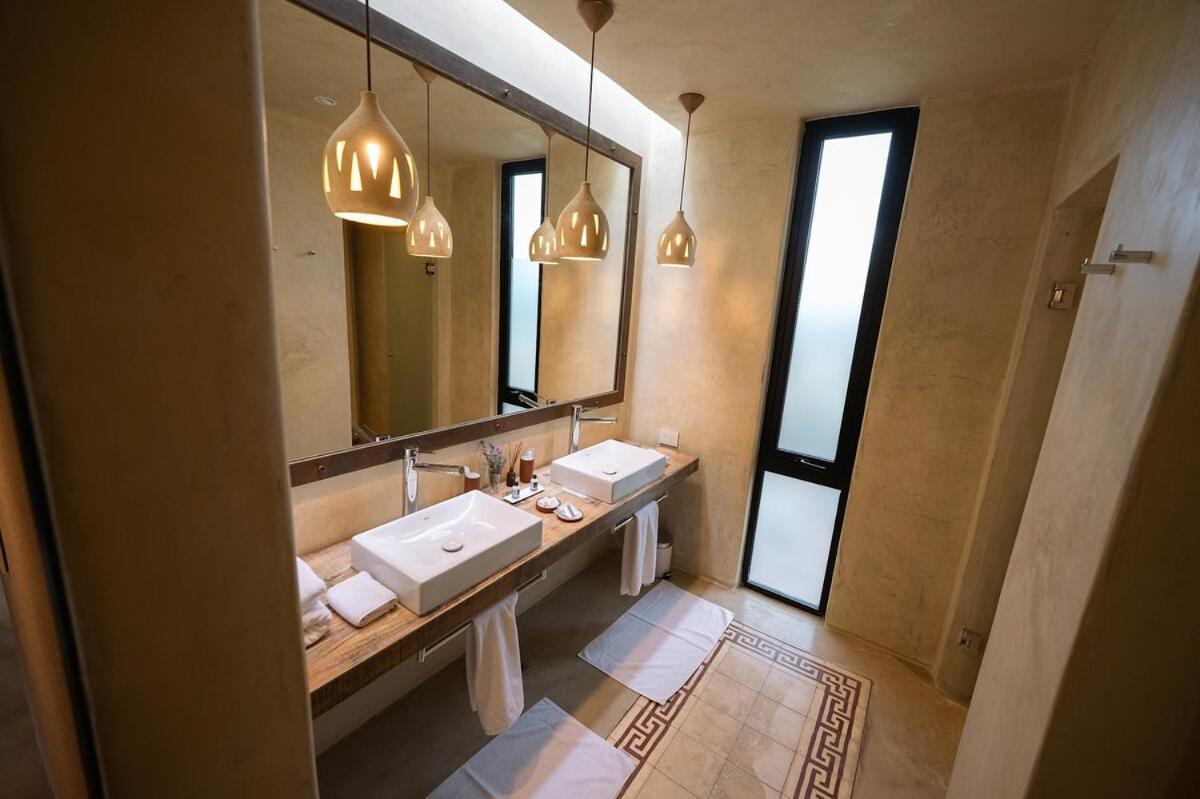 Casa Crux - Bodega Alfa Crux Villa Eugenio Bustos Buitenkant foto