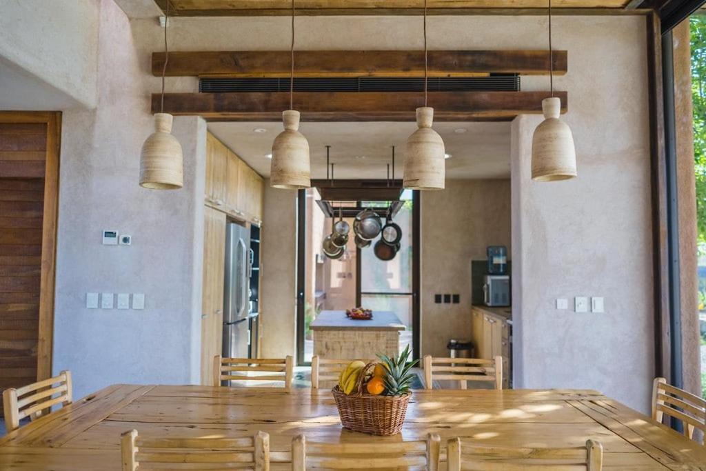Casa Crux - Bodega Alfa Crux Villa Eugenio Bustos Buitenkant foto