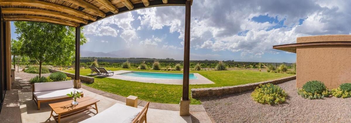 Casa Crux - Bodega Alfa Crux Villa Eugenio Bustos Buitenkant foto